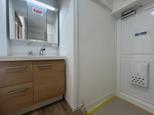 【東京都/調布市染地】多摩川住宅ハ 13号棟 玄関