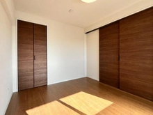 【東京都/調布市染地】多摩川住宅ト 6号棟 洋室