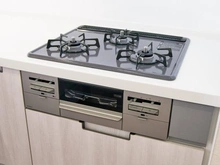 【東京都/調布市染地】多摩川住宅ト‐3号棟 キッチン：三口コンロ