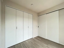 【東京都/狛江市東野川】狛江ハイタウン 2号棟 洋室