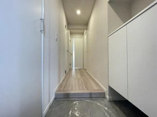 【東京都/狛江市東野川】狛江ハイタウン 2号棟 玄関