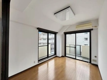 【東京都/世田谷区南烏山】アーバンヒルズ芦花公園 洋室