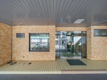 【東京都/世田谷区上北沢】八幡山ビューグリーン エントランス
