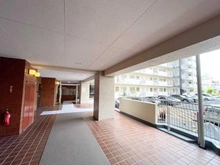 【東京都/世田谷区池尻】シーアイマンション駒場 B棟 エントランス