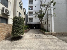 【東京都/世田谷区上北沢】上北沢第1コーポラス アプローチ