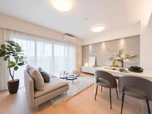 【東京都/世田谷区給田】センチュリー千歳烏山レジデンス リビング・ダイニング