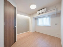 【東京都/世田谷区給田】センチュリー千歳烏山レジデンス 洋室