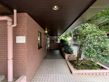 【東京都/世田谷区南烏山】サーパス南烏山 アプローチ