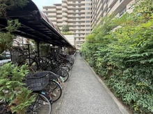 【東京都/調布市国領町】ルネ調布国領モアクレスト 駐輪場