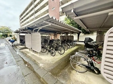 【東京都/世田谷区給田】給田南住宅 2号棟 駐輪場