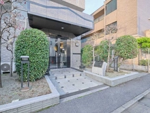 【東京都/杉並区上高井戸】サンパレス芦花公園 エントランス