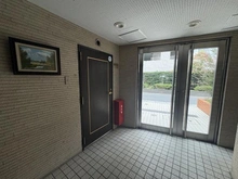 【東京都/世田谷区宮坂】ライオンズマンション経堂第7 エントランス