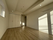 【東京都/世田谷区桜上水】オリエントロイヤルハウス経堂 洋室