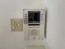 【東京都/世田谷区梅丘】ハウス梅ヶ丘 TVモニター付きインターホン