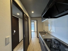 【東京都/調布市小島町】メゾン調布 室内：廊下部分・キッチン