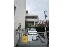 【東京都/世田谷区代田】マストレジデンス世田谷代田 駐車場