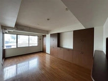 【東京都/渋谷区富ヶ谷】パークハウス代々木上原 リビング