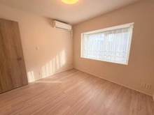 【東京都/世田谷区梅丘】ハウス梅ヶ丘 洋室