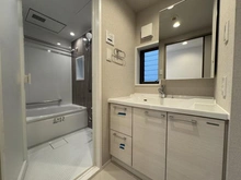 【東京都/世田谷区梅丘】ハウス梅ヶ丘 洗面所