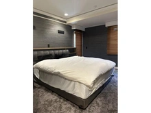 【千葉県/長生郡長柄町上野】トリニティ・ヴァローレ 洋室：【家具調度品は価格に含まれません】