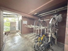 【東京都/世田谷区桜】ランドパーク馬事公苑 駐輪場