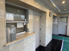 【東京都/杉並区和泉】マンション和泉苑 エントランス