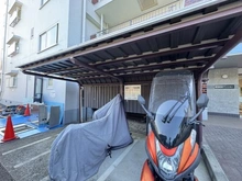【東京都/世田谷区経堂】東海経堂マンション バイク置き場