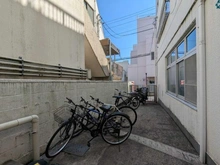 【東京都/世田谷区宮坂】ヴェノス経堂 駐輪場