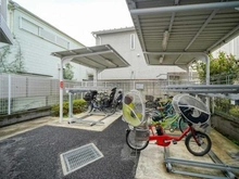 【東京都/杉並区和泉】グローリオ永福町和泉 駐輪場