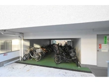 【東京都/世田谷区砧】砧フラワーマンション 駐輪場