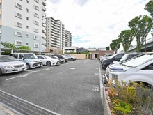 【東京都/足立区栗原】ライオンズタワー竹の塚ガーデン 駐車場