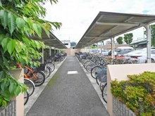 【東京都/足立区栗原】ライオンズタワー竹の塚ガーデン 駐輪場