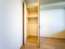 【東京都/品川区東五反田】パークタワーグランスカイ 洋室：収納