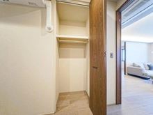 【東京都/品川区東五反田】パークタワーグランスカイ 洋室：収納