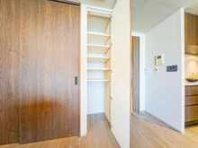 【東京都/品川区東五反田】パークタワーグランスカイ リビング・ダイニング：収納