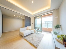 【東京都/品川区東五反田】パークタワーグランスカイ リビング・ダイニング：(奥側)洋室