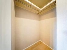 【東京都/品川区東五反田】パークタワーグランスカイ 収納：ウォークインクローゼット