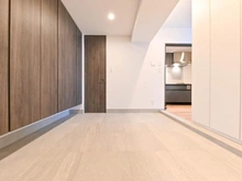 【東京都/世田谷区若林】クレヴィア三軒茶屋 玄関