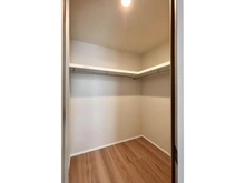 【東京都/品川区東五反田】パークタワーグランスカイ 収納：ウォークインクローゼット