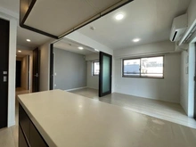 【東京都/台東区竜泉】グローベル　ザ・シティ三ノ輪竜泉 リビング・ダイニング