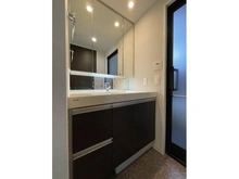 【東京都/台東区竜泉】グローベル　ザ・シティ三ノ輪竜泉 洗面所