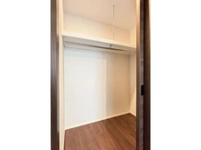 【東京都/品川区北品川】パークシティ大崎ザタワー 収納：ウォークインクローゼット