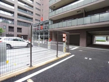 【東京都/新宿区大久保】ウェリス新宿早稲田の森 駐車場