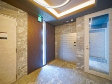 【東京都/品川区東五反田】ロイヤルシーズン五反田プレミオ 宅配BOX