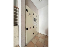 【東京都/品川区西五反田】パラッシオ目黒不動前 宅配BOX