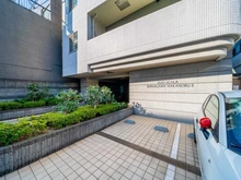 【東京都/品川区中延】デュオ・スカーラ品川中延II 駐車場