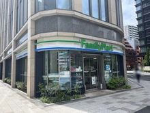 【東京都/品川区西五反田】プラウド五反田 ファミリーマート　西五反田二丁目店（現地より約400m）