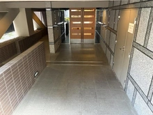 【東京都/中央区日本橋箱崎町】クレストフォルム日本橋リバーフロントタワー アプローチ
