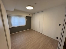 【東京都/中央区日本橋箱崎町】クレストフォルム日本橋リバーフロントタワー 洋室