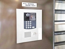 【埼玉県/蕨市塚越】コスモプレイス蕨 エントランス:オートロック